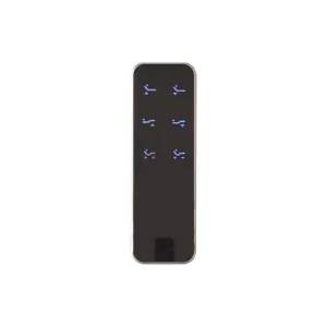 Imaginea ilustrează: Telecomandă neagră elegantă, cunoscută sub numele de Telecomando Black Touch, are un design elegant, cu șase butoane albastre strălucitoare dispuse în două coloane îngrijite pe un fundal alb simplu. Pentru mai multe detalii, vizitați site-ul thebed.ro!